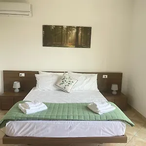 Maison De Cheeramie - Tourist Tra Mare E Etna Appartamento